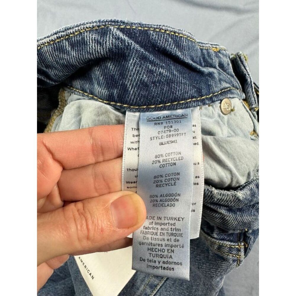 NWT Good American Good Boy High Rise Curvy Straight  Jeans Slit Hem Blue Sz 4/27 - Picture 7 of 8